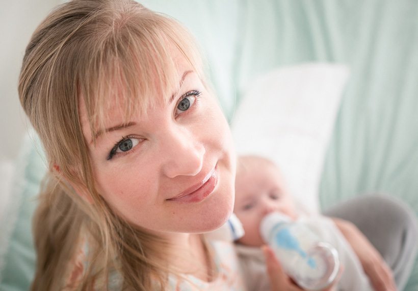 Mastering the Art of Responsive Bottle-Feeding: A Comprehensive Guide for Nurturing Your Baby